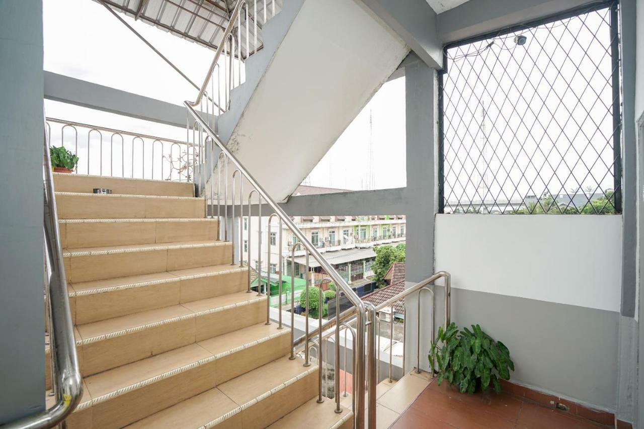 Koolkost Near Palembang Icon Mall 4 Экстерьер фото